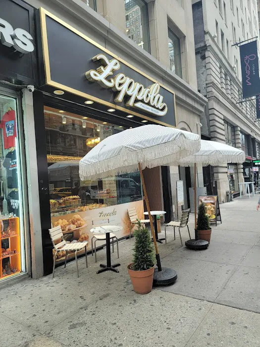 Zeppola Bakery Picture 4