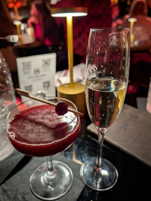 Bo Peep Cocktail and Highball Store Picture 2
