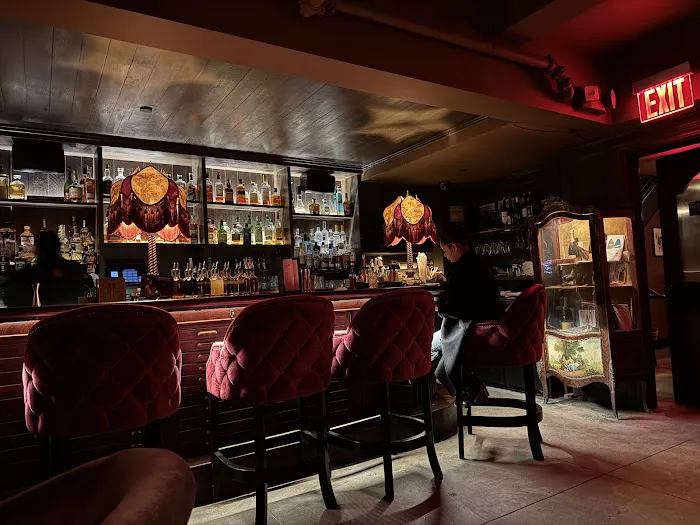 The Ragtrader & Bo Peep Cocktail and Highball Store Picture 6