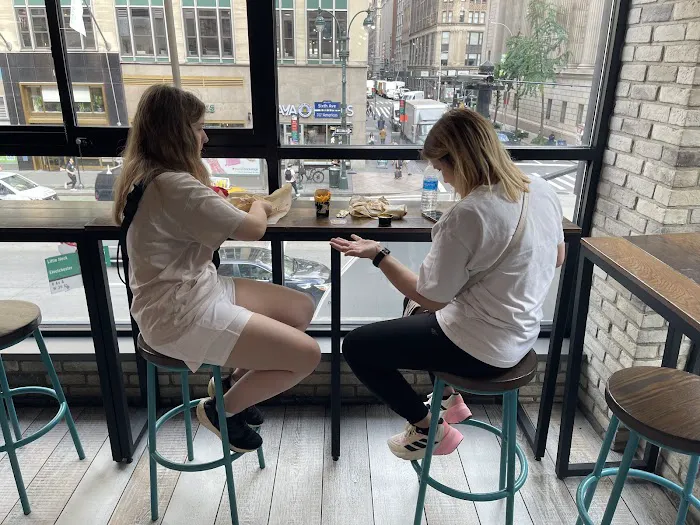 Taco Bell Cantina Picture 4
