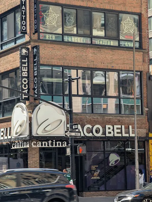 Taco Bell Cantina Picture 5