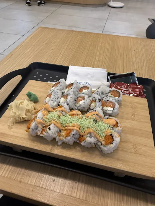 Sushi & Co-Broadway Picture 1