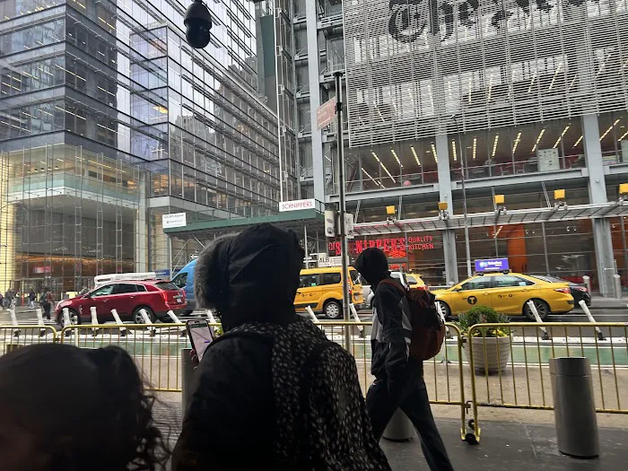 New York Times Cafeteria Picture 8