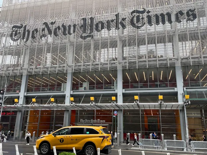 New York Times Cafeteria Picture 5