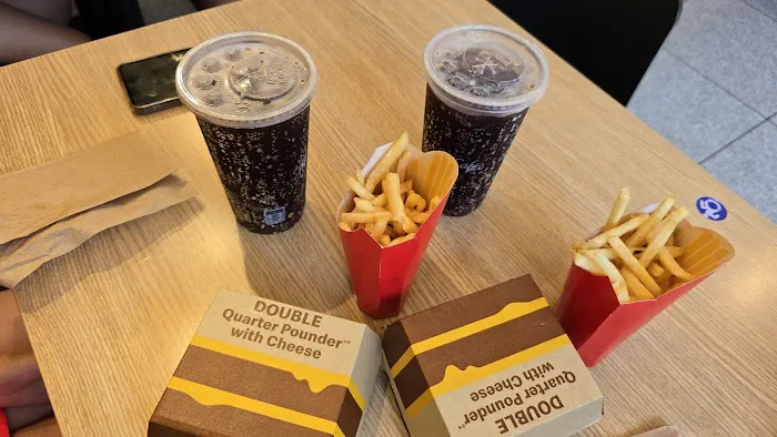 McDonalds Picture 2