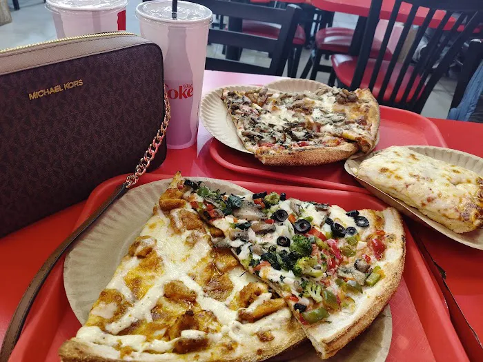 Little Italy Pizza Picture 4