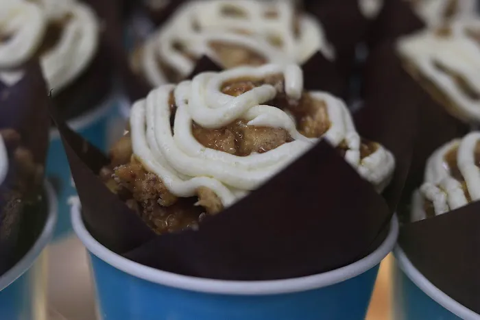 Cinnabon Picture 6