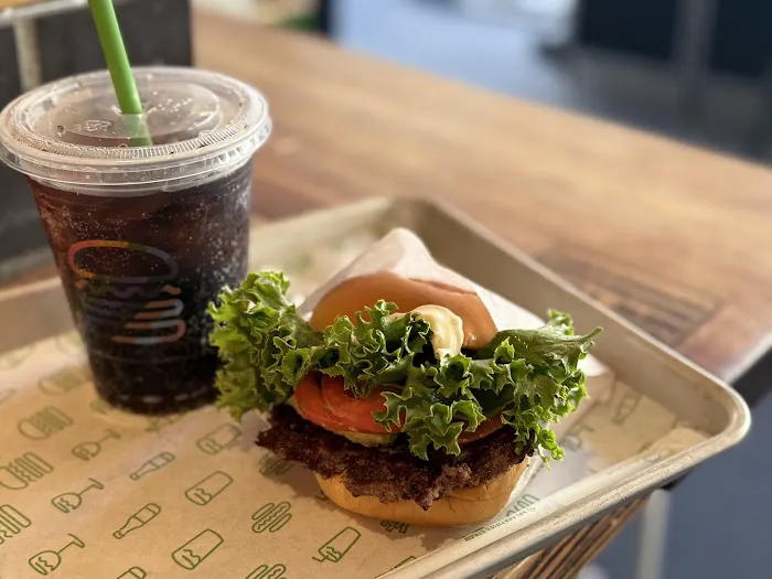 Shake Shack Theater District Picture 7