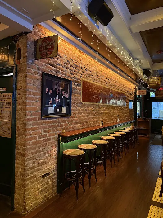 Gibneys NYC Picture 4