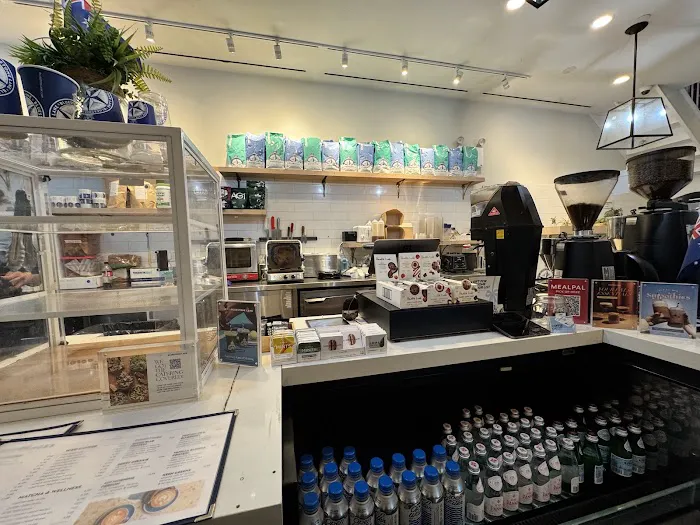 Bluestone Lane Garment District Coffee Shop Picture 2