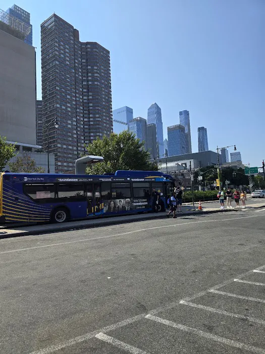 Times square Circle line Picture 4