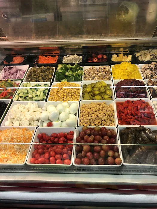 5 Brothers Gourmet Market Picture 2