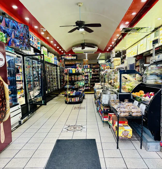 5 Brothers Gourmet Market Picture 10