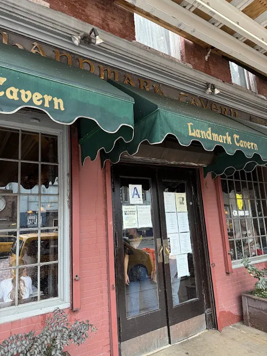 The Landmark Tavern Picture 5