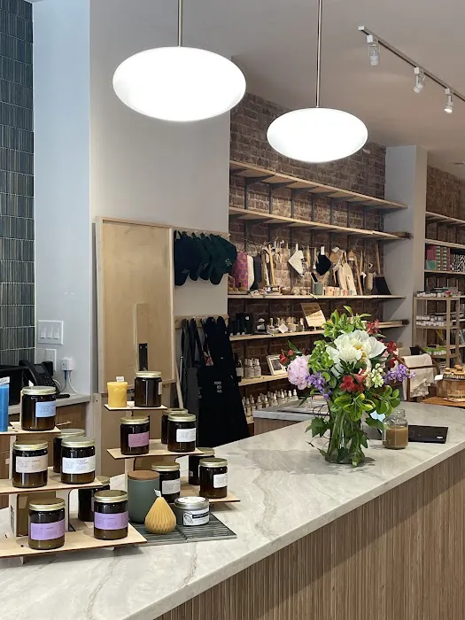 Fountain House and Body Cafe Picture 4