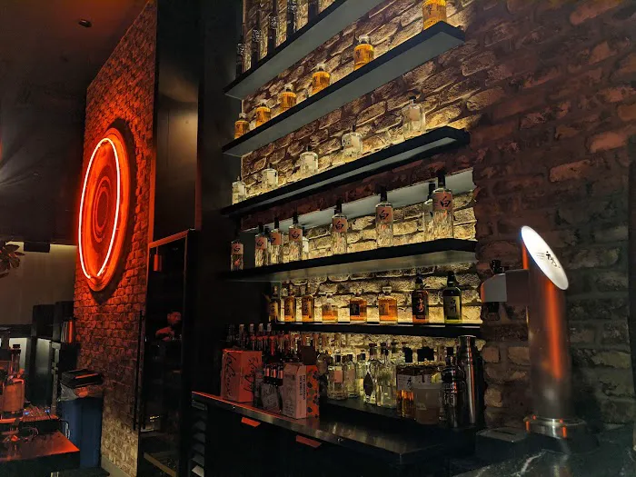 Den Social Lounge Picture 7