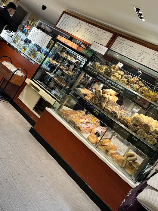 Pio Bagel West Picture 4