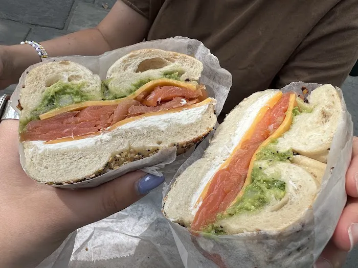Pio Bagel West Picture 5
