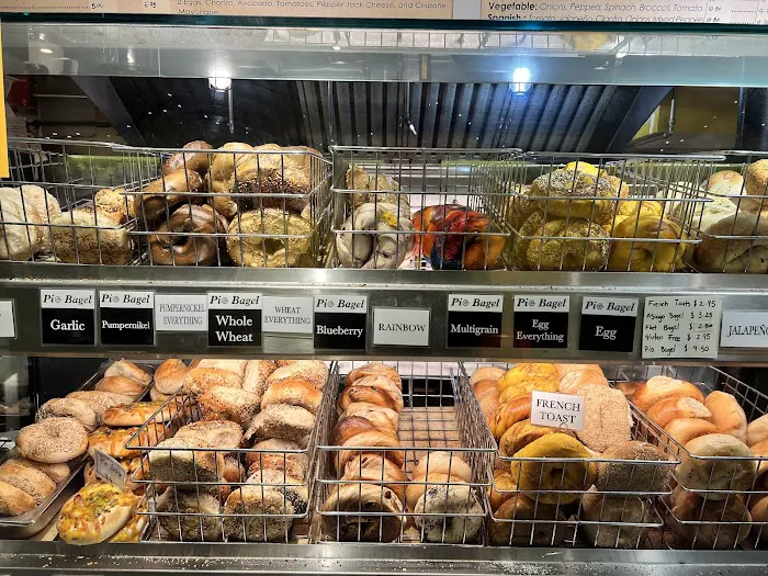 Pio Bagel West Picture 9