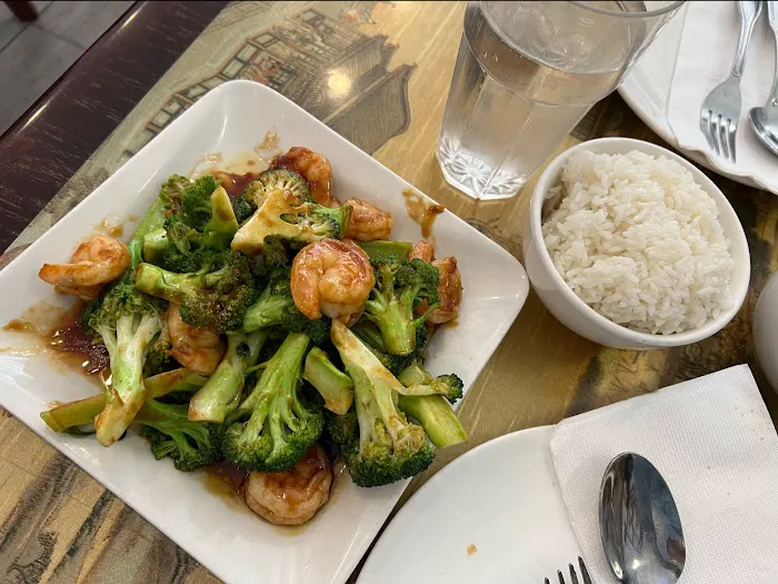 Main Noodle House Picture 1