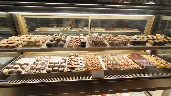 Angelina Bakery & Pizza Picture 9