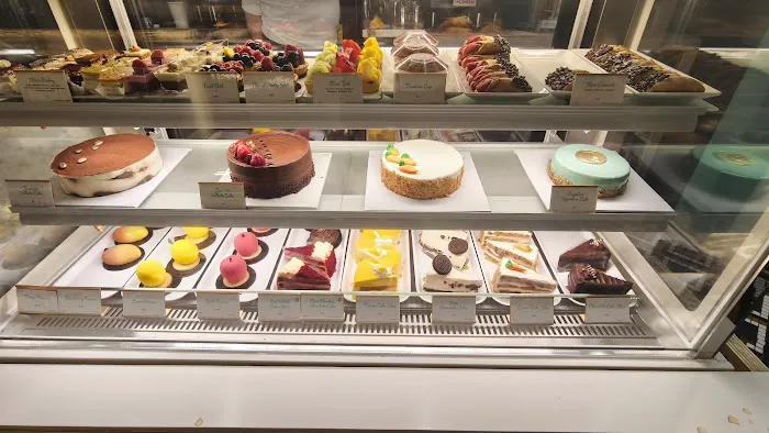 Angelina Bakery & Pizza Picture 1