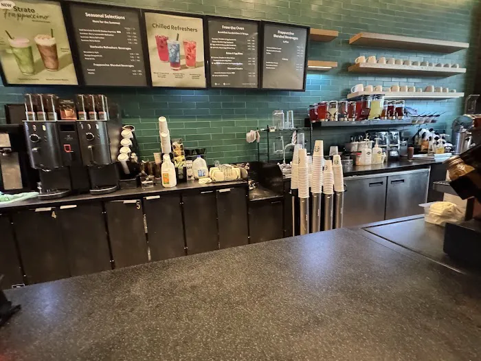 Starbucks Picture 10