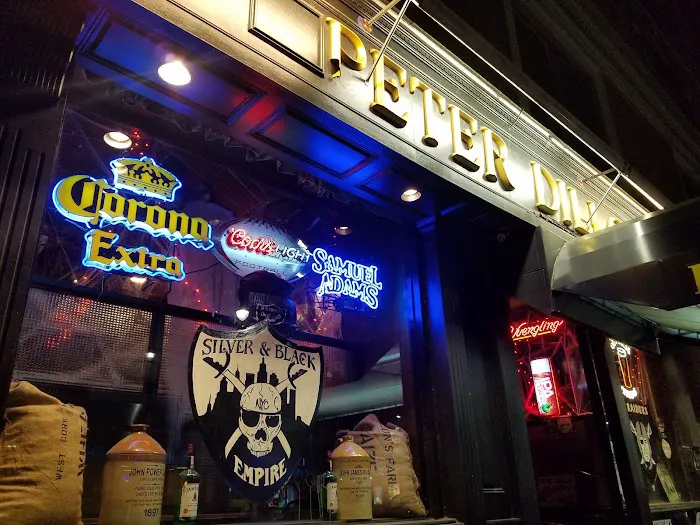 Peter Dillon's Pub Picture 4