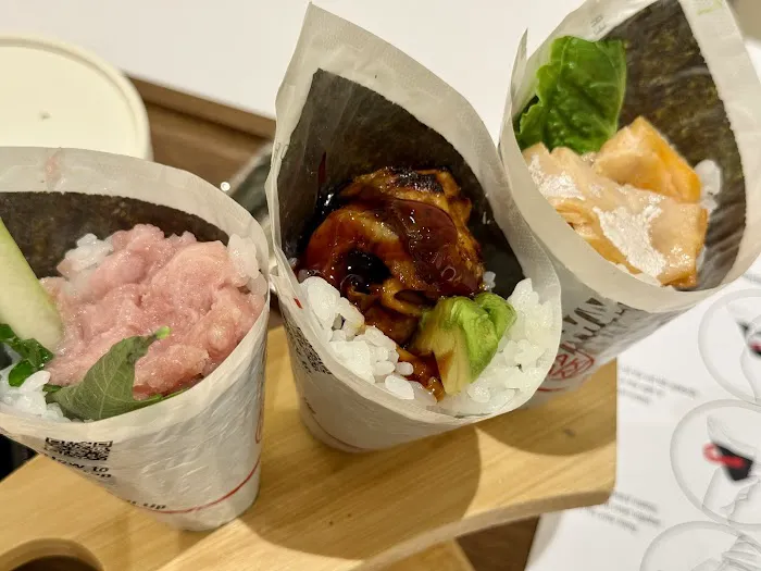MakiMaki Sushi at Lex Ave Picture 4