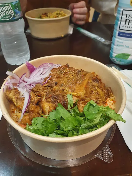 Burmese Bites (Mid Town) Picture 5