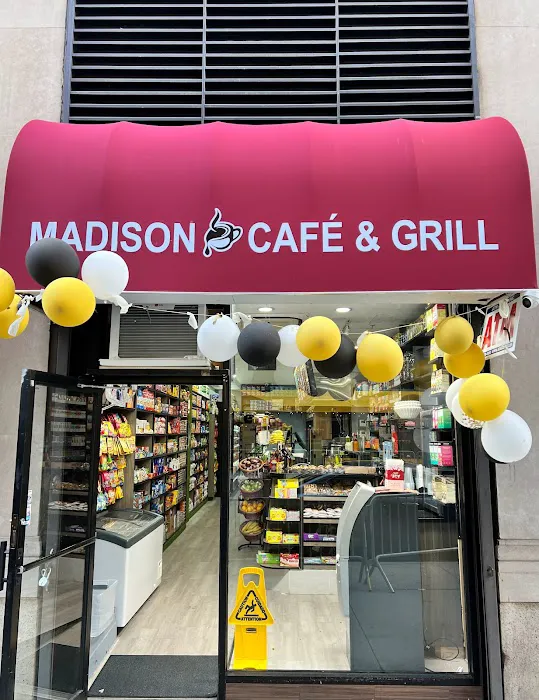 Madison Cafe & Grill Picture 1