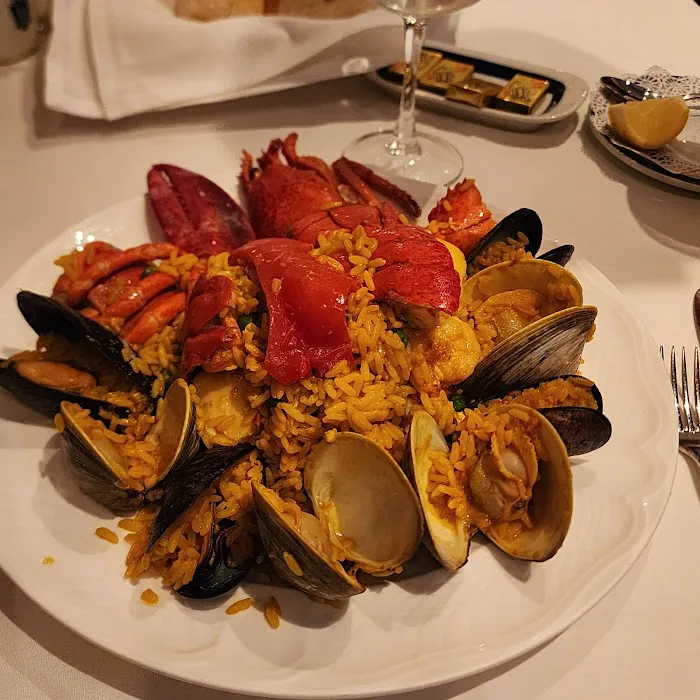 Toledo Restaurant Picture 7