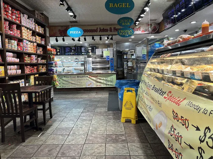 Everyday Gourmet Deli Picture 9