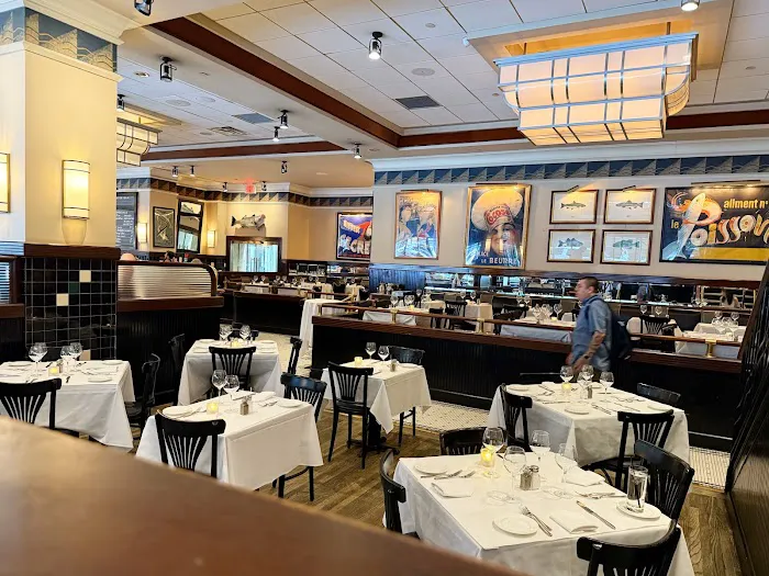 Docks Oyster Bar - Midtown East, NYC Picture 7