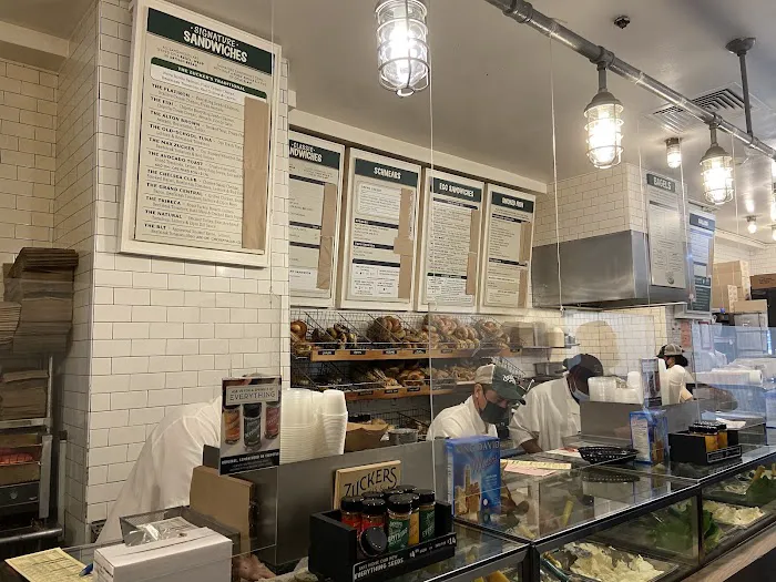 Zucker's Bagels & Smoked Fish Picture 5