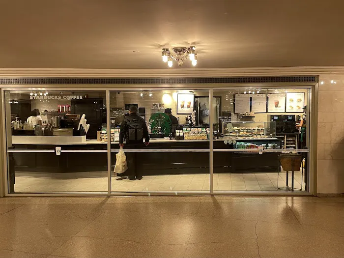 Starbucks Picture 4
