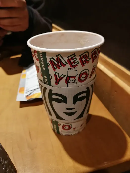 Starbucks Picture 6