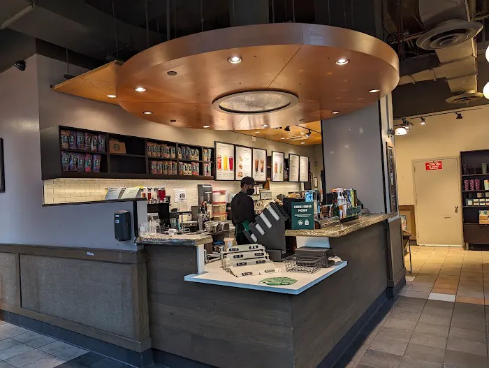 Starbucks Picture 5