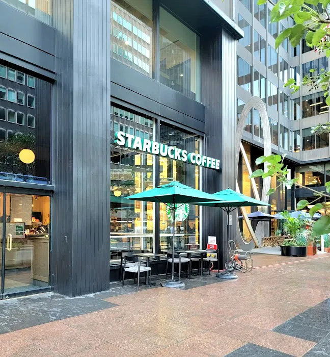 Starbucks Picture 10