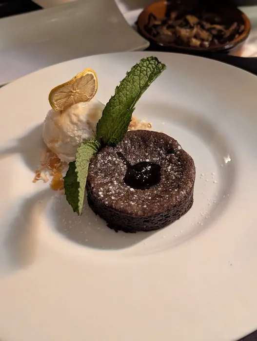 La Brochette Steakhouse Picture 4