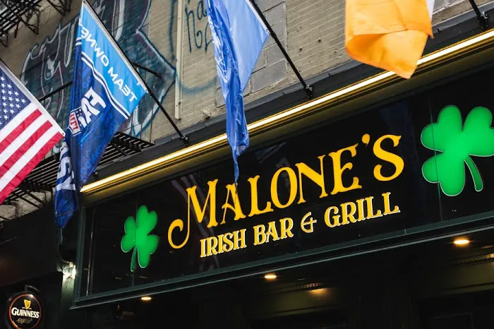 Malone's Irish Bar & Restaurant Picture 1
