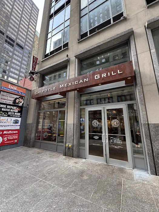 Chipotle Mexican Grill Picture 2