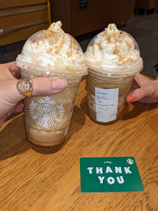 Starbucks Picture 4