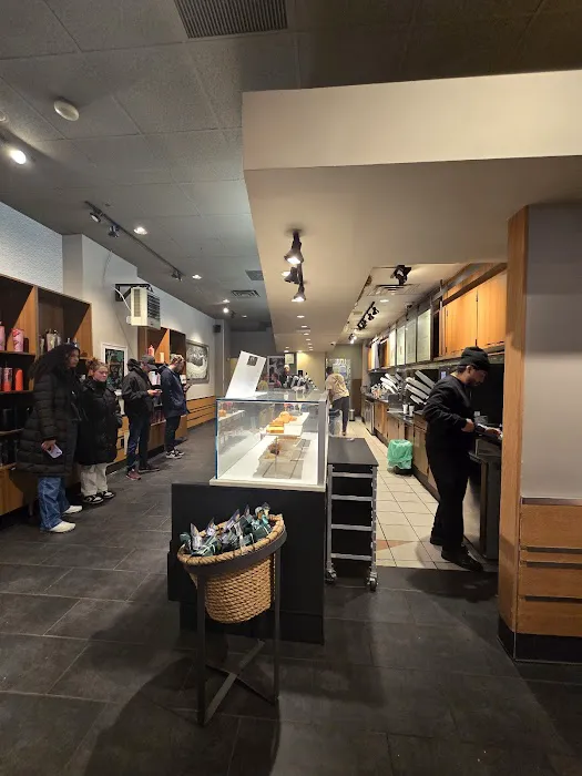 Starbucks Picture 9
