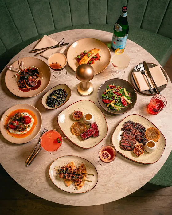 AMAVI Restaurant Picture 1