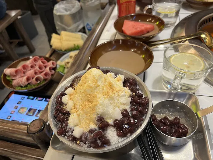 ER HOT POT 贰火锅 - 36th St Picture 3