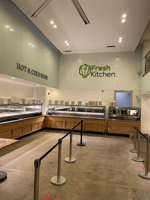 Fresh Kitchen Picture 3