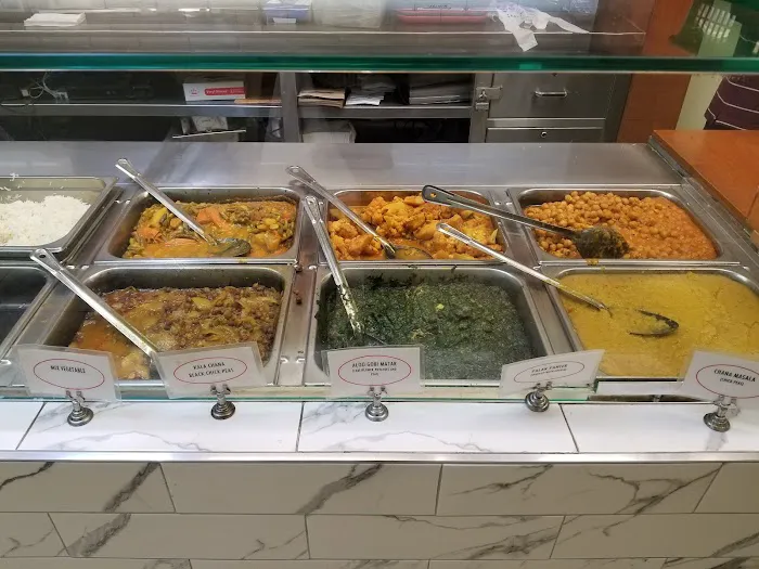 Joy Curry & Tandoor Picture 1