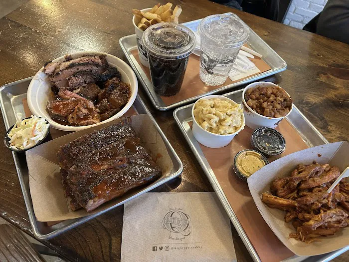 Mighty Quinn's Barbeque Picture 2