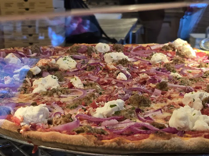 Artichoke Basille's Pizza Picture 1